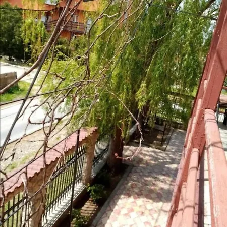 Vila Maty *