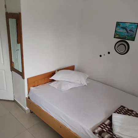 Vila Maty Konukevi *
